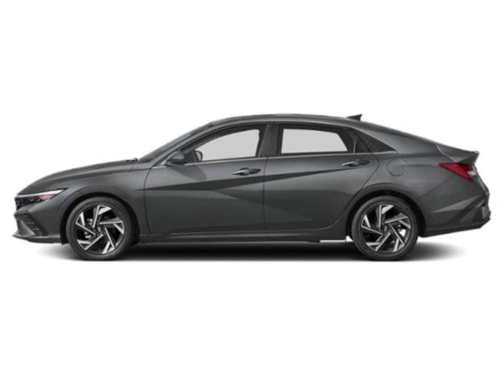 Used 2025 Hyundai Elantra SEL Convenience Sedan