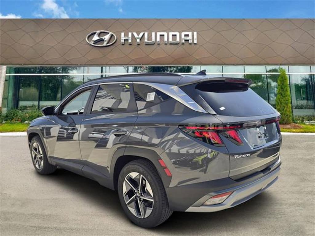 New 2026 Hyundai Tucson SEL FWD SUV