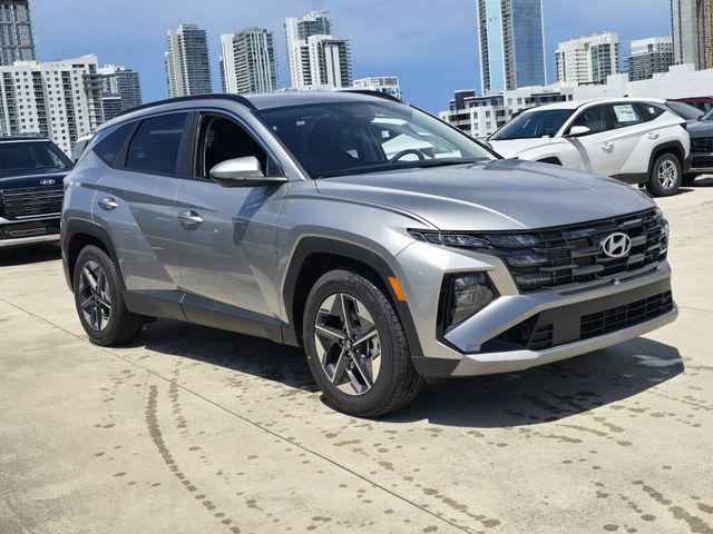 2026 Hyundai Tucson SEL Premium FWD's photo