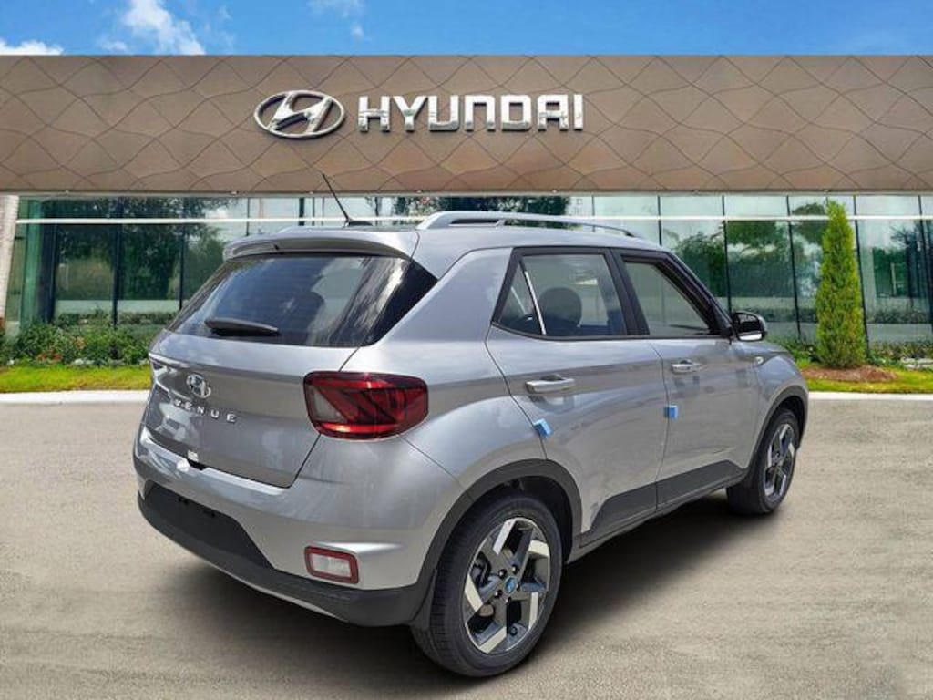 New 2026 Hyundai Venue SEL SUV