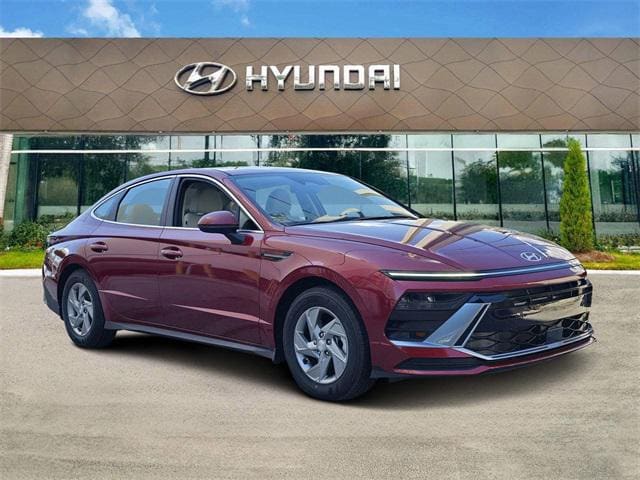 2026 Hyundai Sonata SE's photo