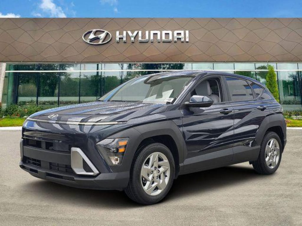 New 2027 Hyundai Kona SE FWD SUV