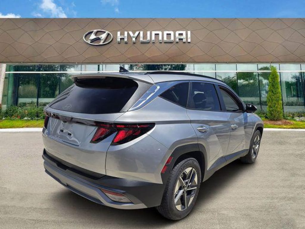 New 2026 Hyundai Tucson SEL FWD SUV
