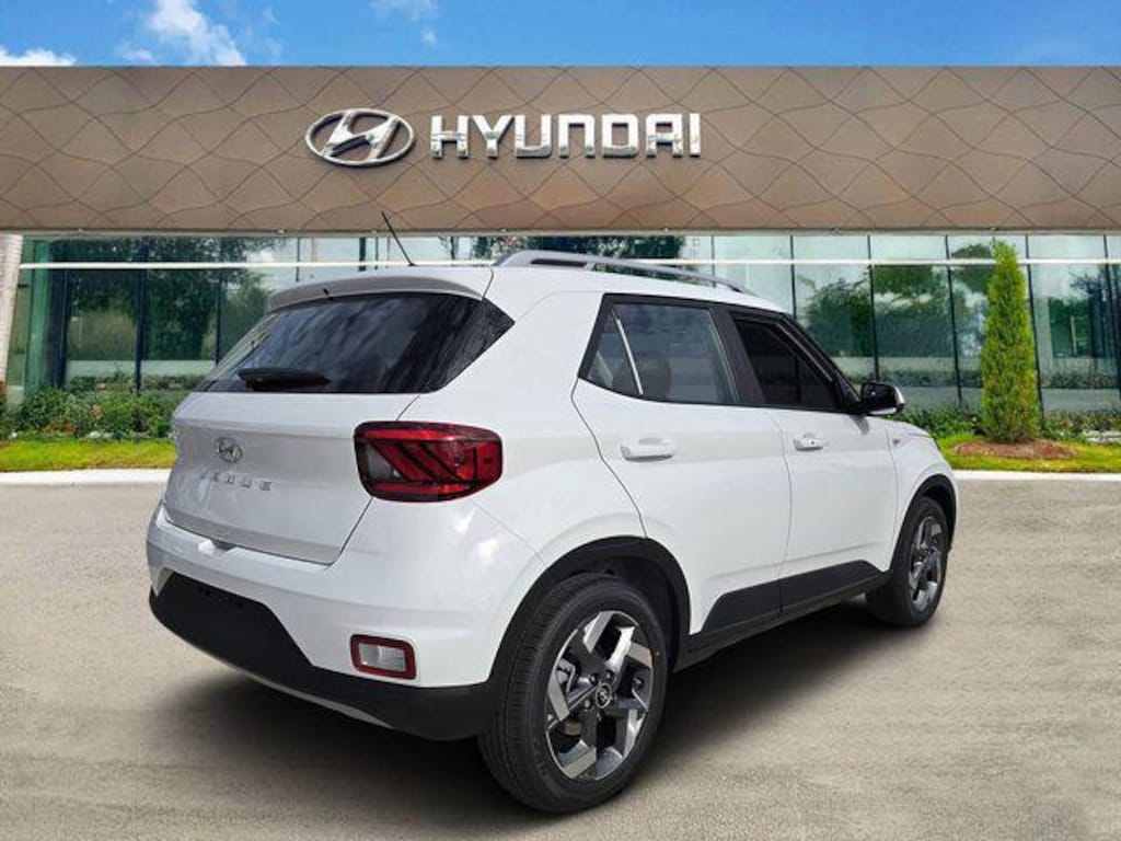 New 2026 Hyundai Venue SEL SUV