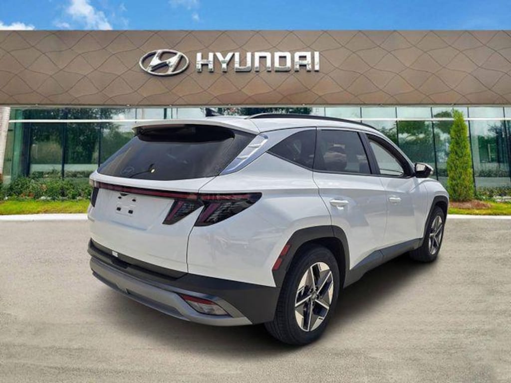 New 2026 Hyundai Tucson SEL FWD SUV