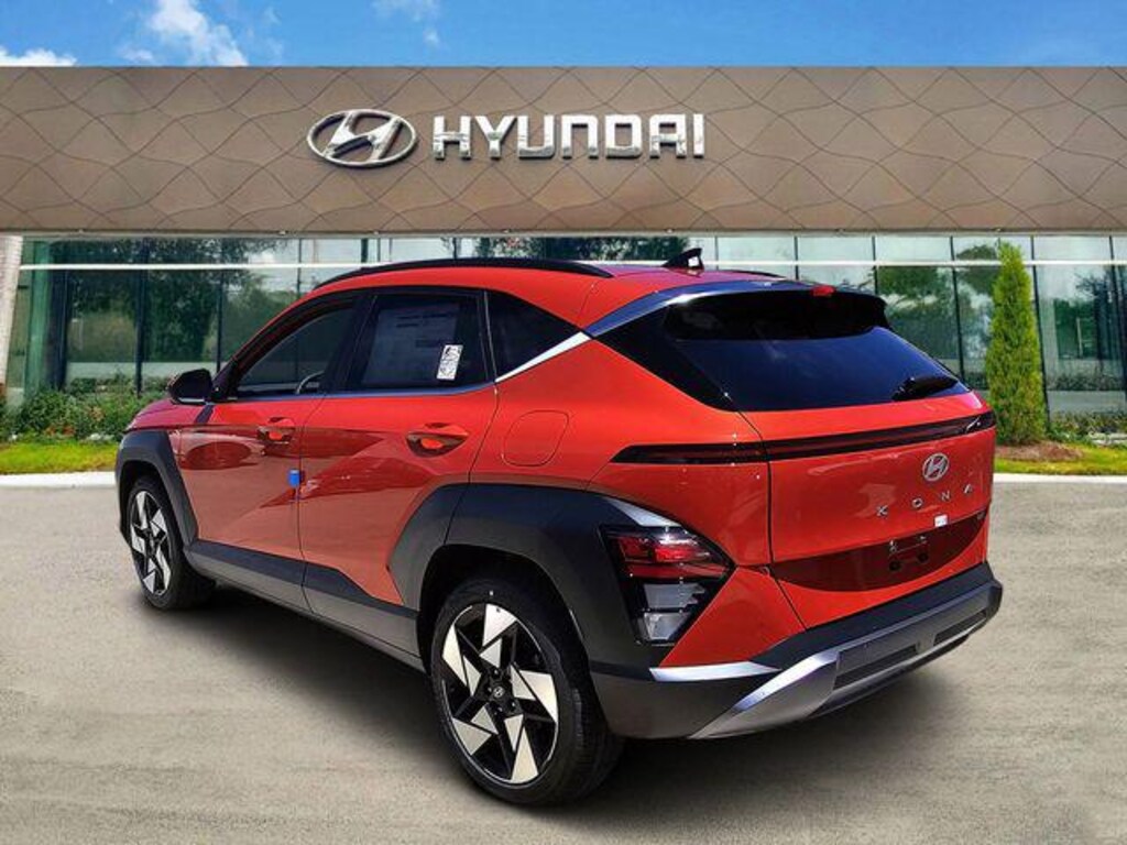 New 2026 Hyundai Kona Limited FWD SUV