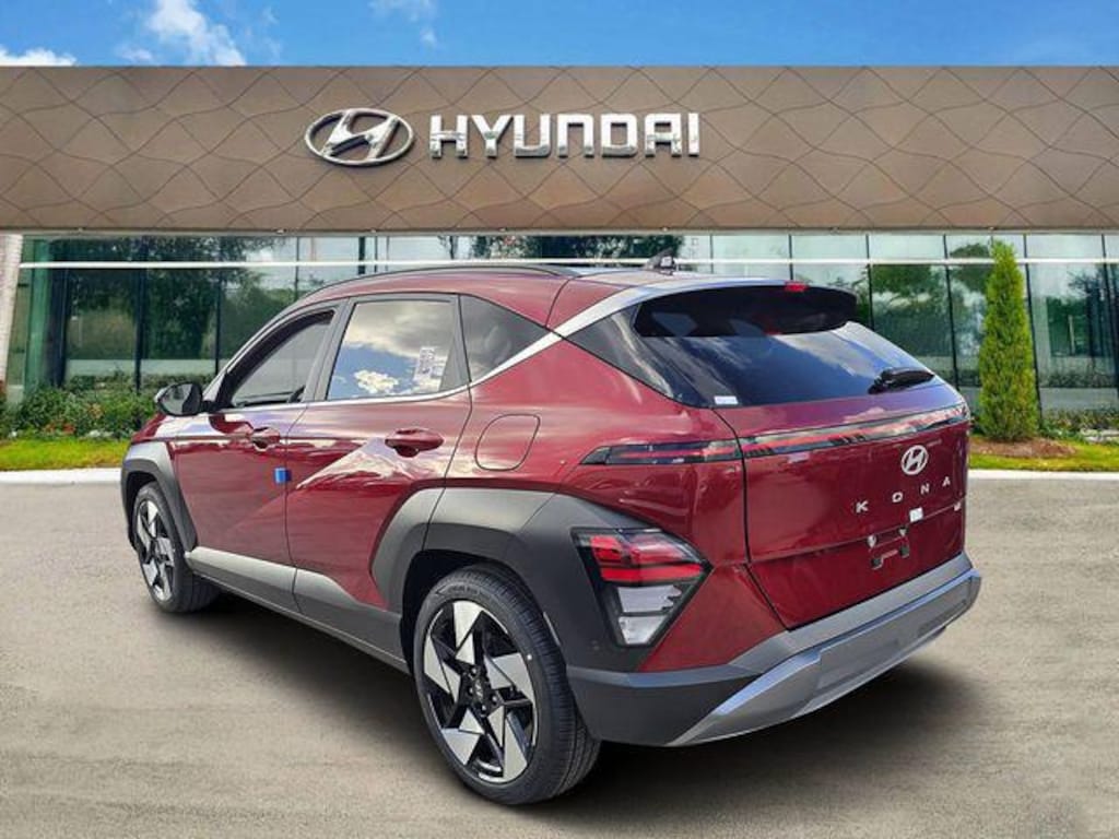 New 2026 Hyundai Kona Limited FWD SUV