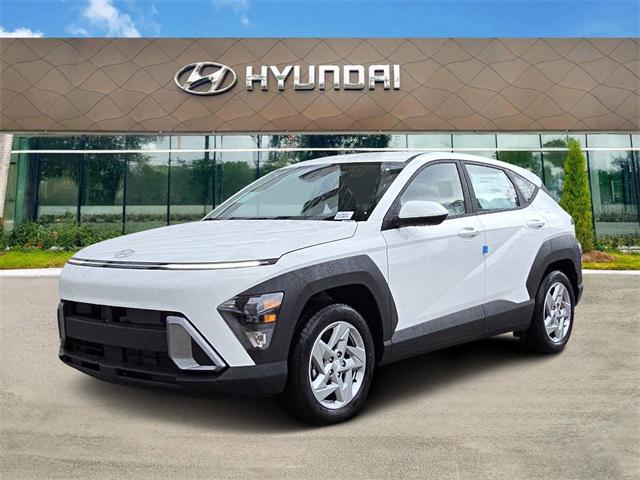 2026 Hyundai Kona SE photo 2