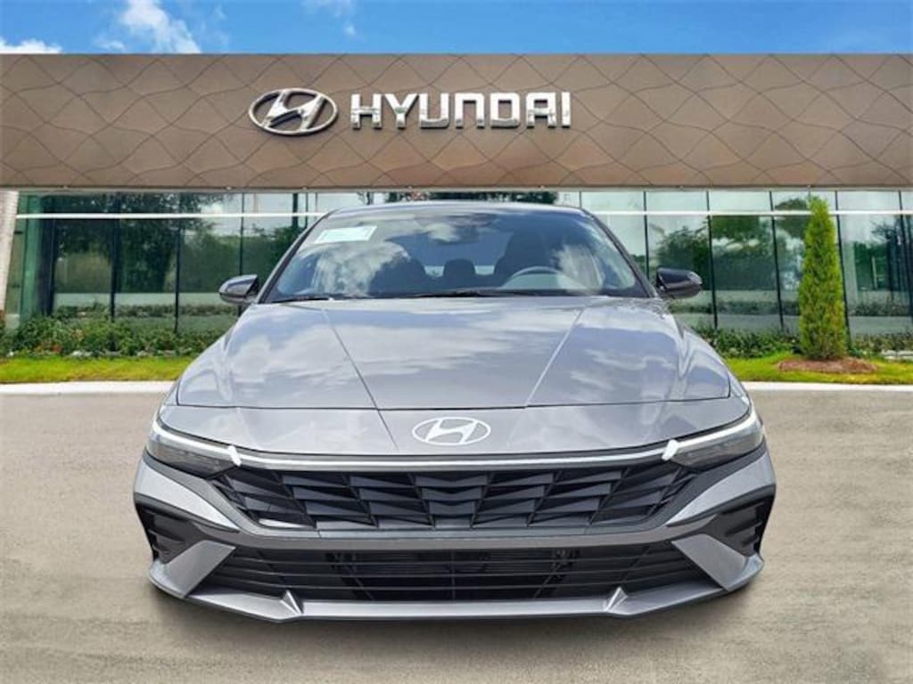 New 2025 Hyundai Elantra Hybrid SEL Sport Sedan