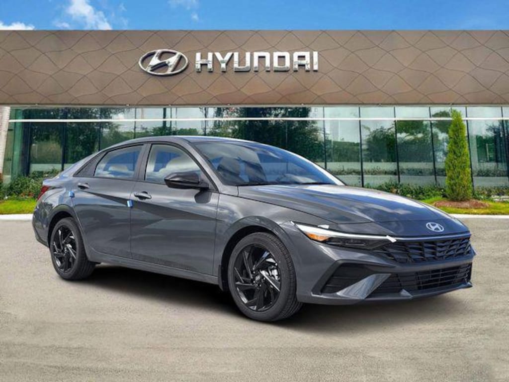 New 2026 Hyundai Elantra SEL Sport Premium Sedan