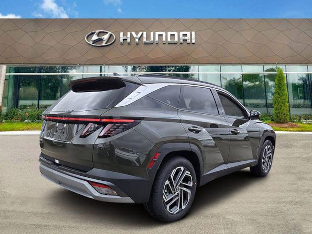 New 2026 Hyundai Tucson SEL Plus FWD SUV