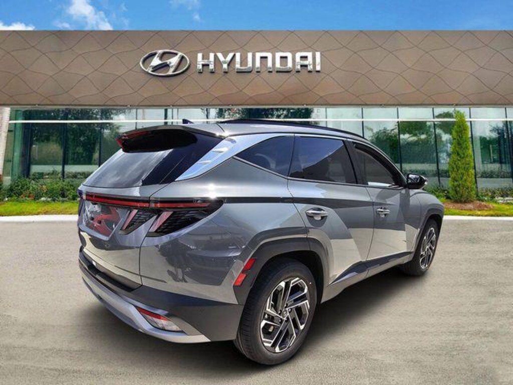 New 2026 Hyundai Tucson SEL Plus FWD SUV