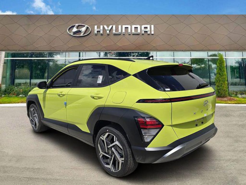 New 2026 Hyundai Kona SEL Premium FWD SUV