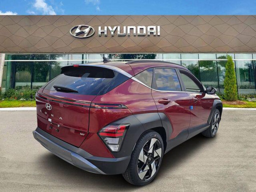 New 2026 Hyundai Kona Limited FWD SUV