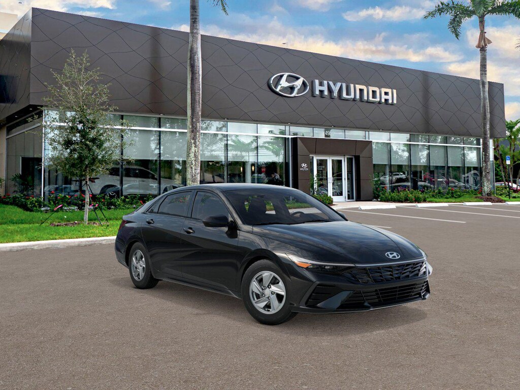 New 2026 Hyundai Elantra SE Sedan