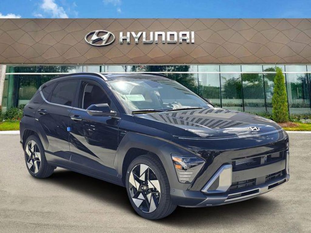 New 2026 Hyundai Kona Limited FWD SUV