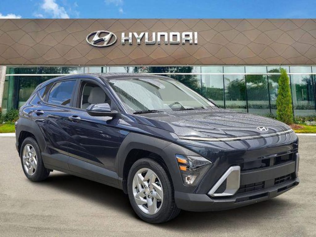 New 2027 Hyundai Kona SE FWD SUV