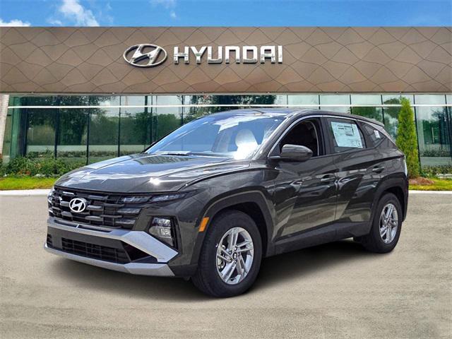 2025 Hyundai Tucson SE photo 2