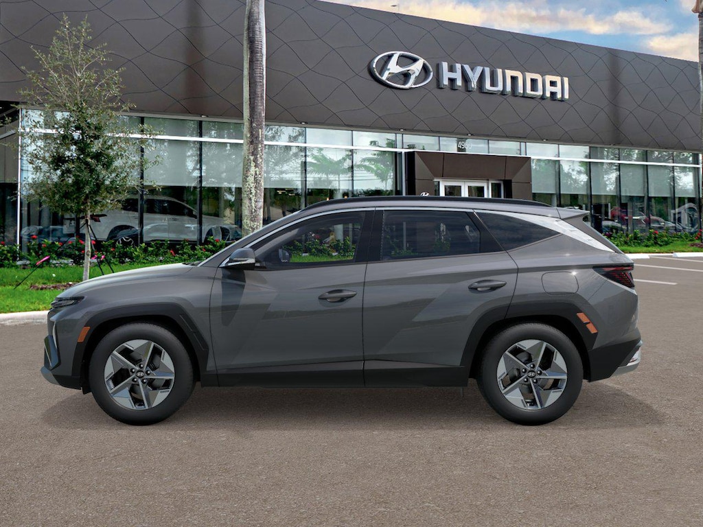 New 2026 Hyundai Tucson SEL Premium FWD SUV