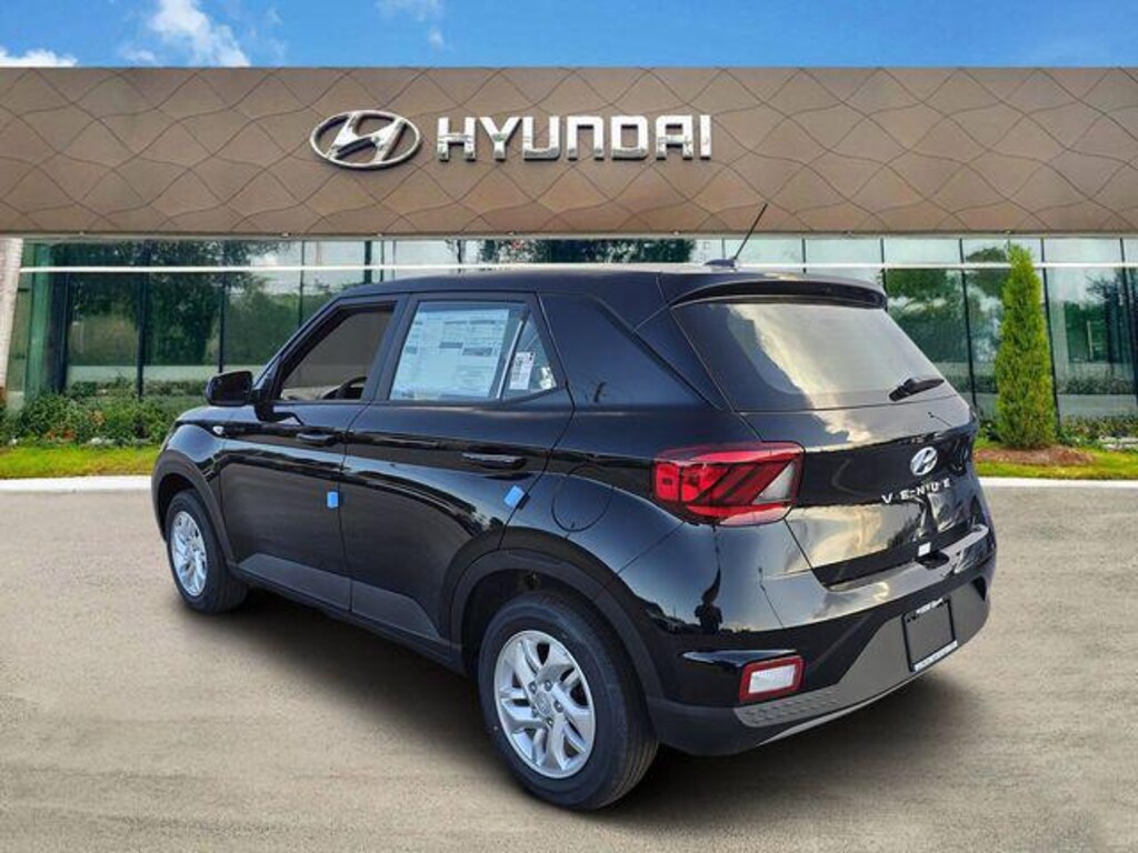 New 2026 Hyundai Venue SE SUV
