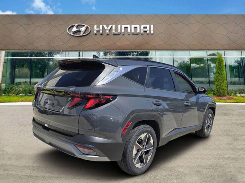 New 2026 Hyundai Tucson SEL FWD SUV