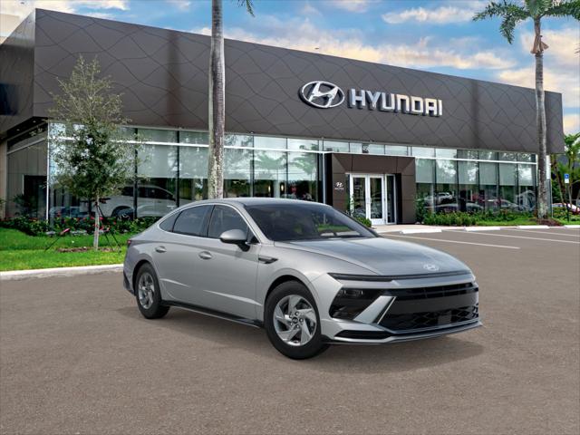 2025 Hyundai Sonata SE photo 2