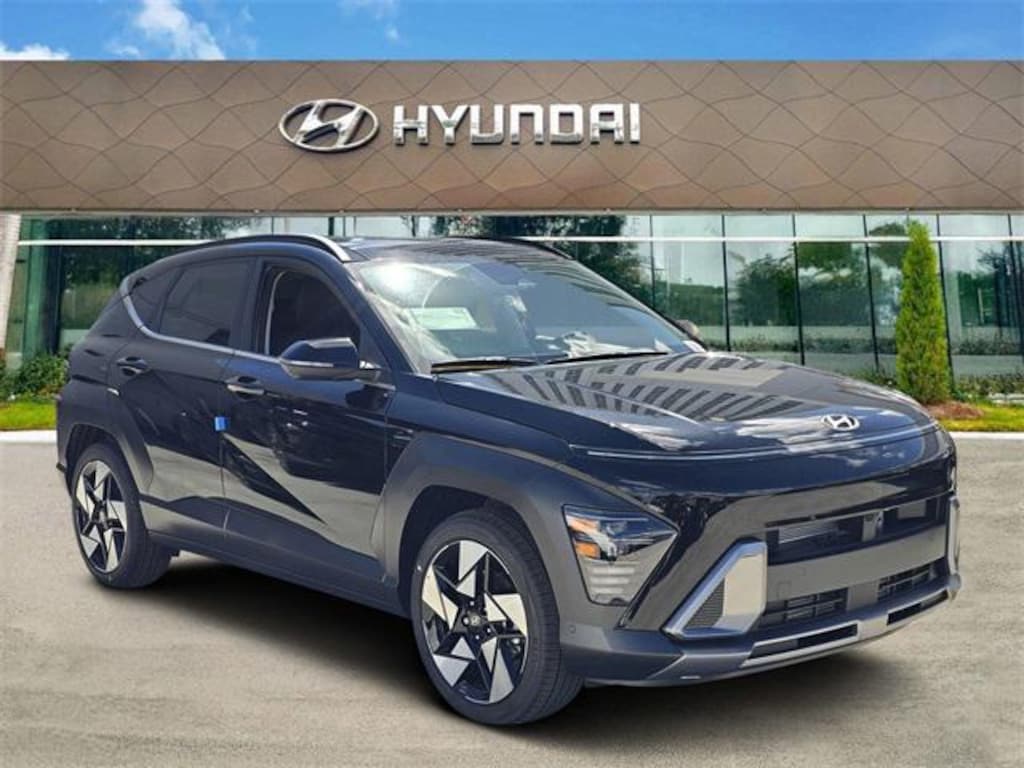 New 2026 Hyundai Kona Limited FWD SUV