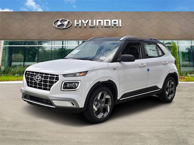2025 Hyundai Venue Limited photo 2