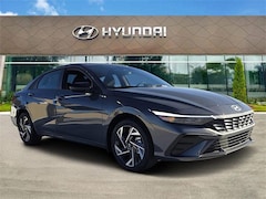2025 Hyundai Elantra Hybrid SEL Sport Sedan
