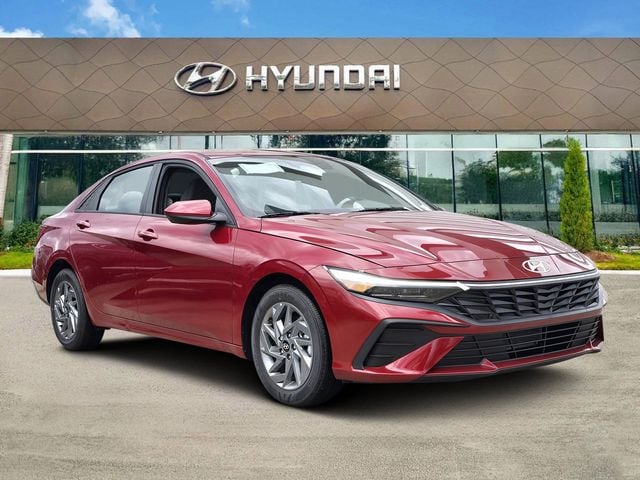 2026 Hyundai Elantra Hybrid