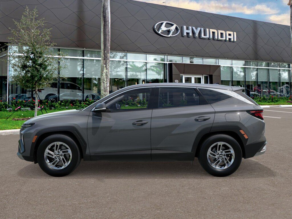 New 2026 Hyundai Tucson SE FWD SUV
