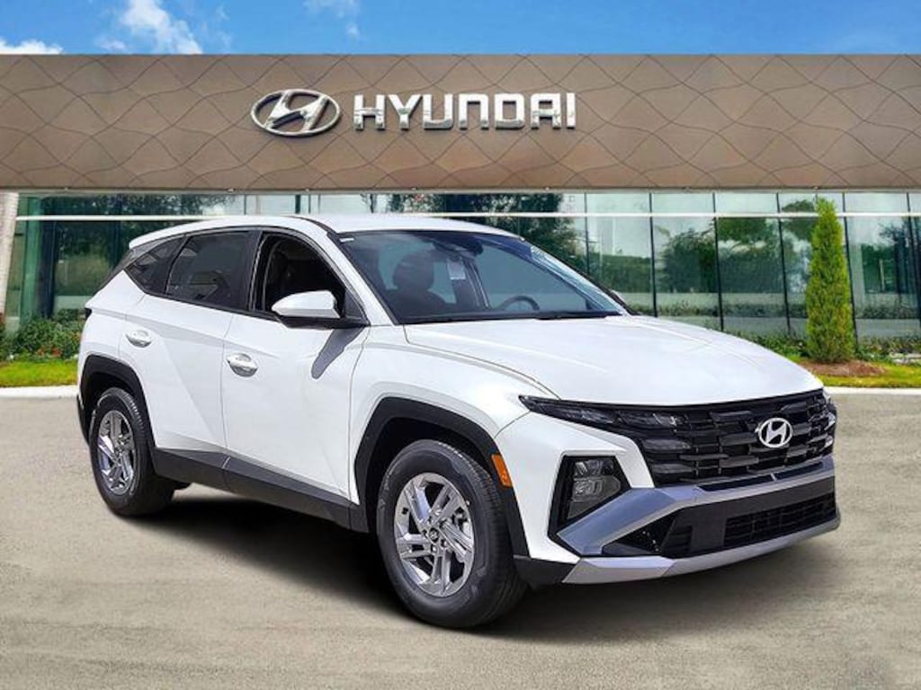 New 2026 Hyundai Tucson SE FWD SUV