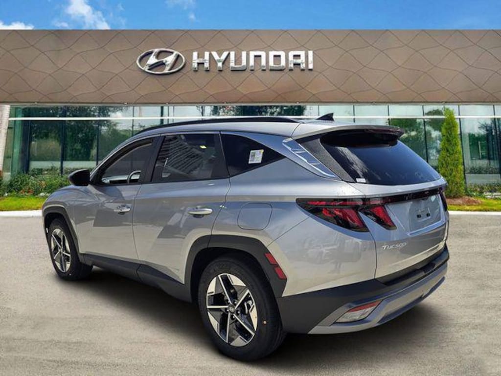 New 2026 Hyundai Tucson SEL FWD SUV