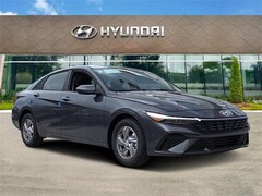 2026 Hyundai Elantra SE Sedan