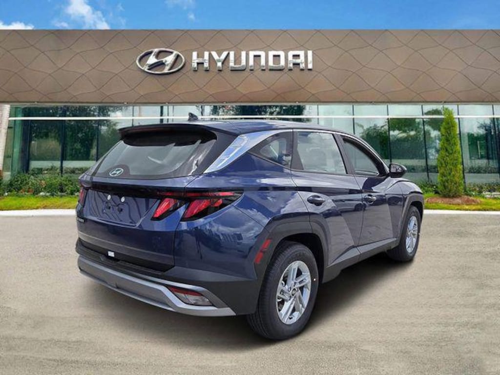 New 2026 Hyundai Tucson SE FWD SUV
