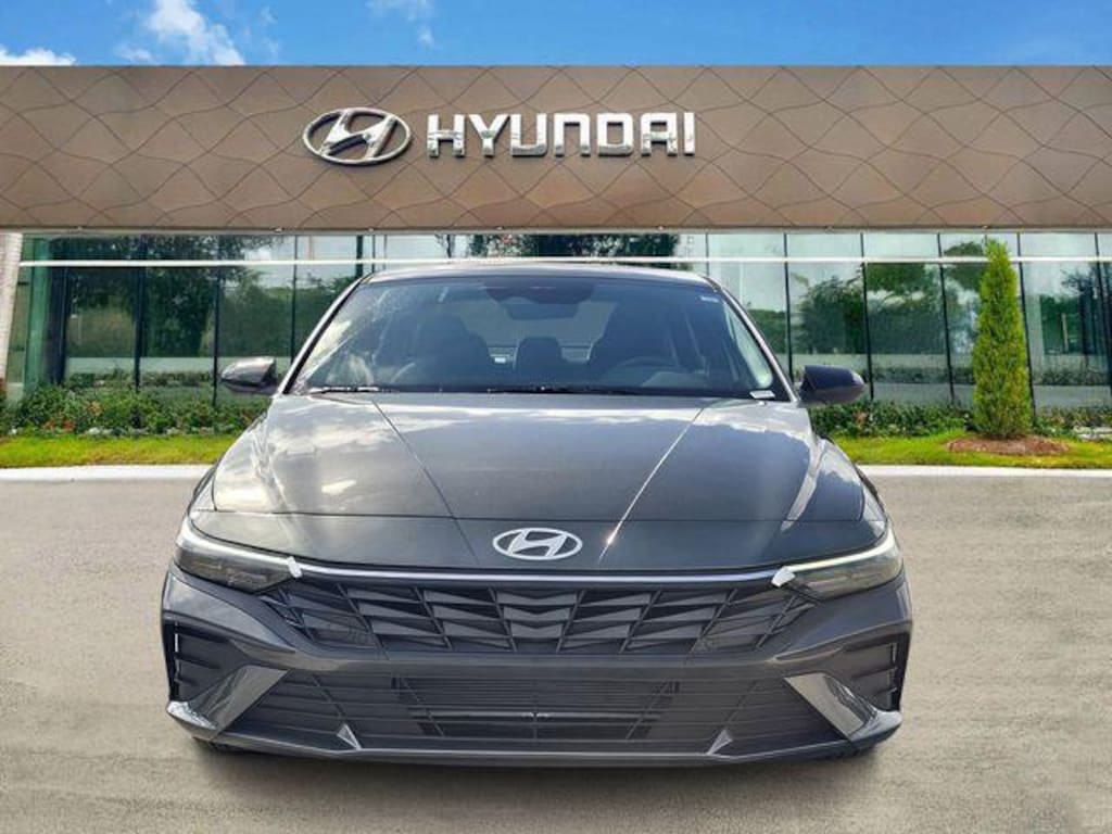 New 2026 Hyundai Elantra SEL Sport Sedan