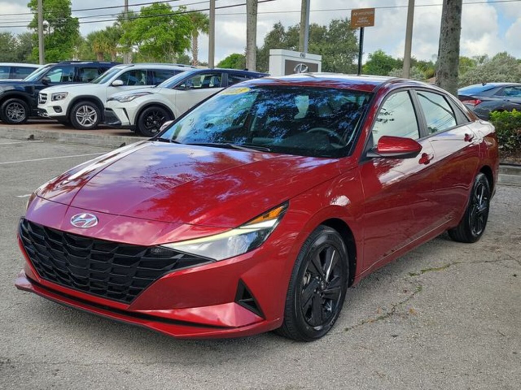 Certified 2023 Hyundai Elantra SEL Sedan