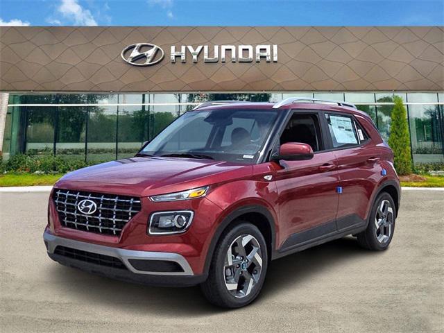 2025 Hyundai Venue SEL photo 2