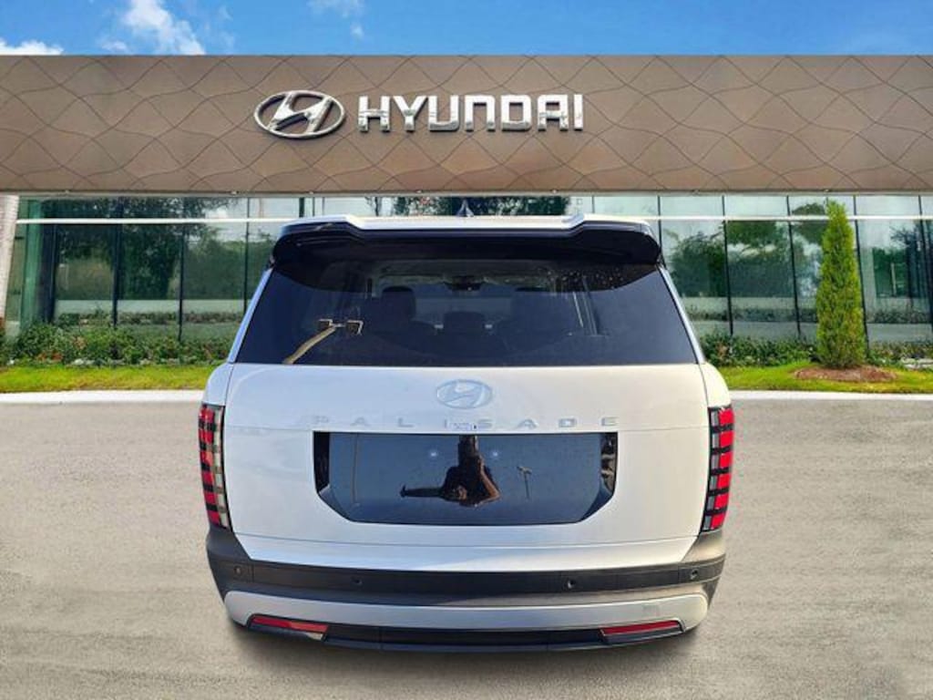 New 2026 Hyundai Palisade SE FWD SUV
