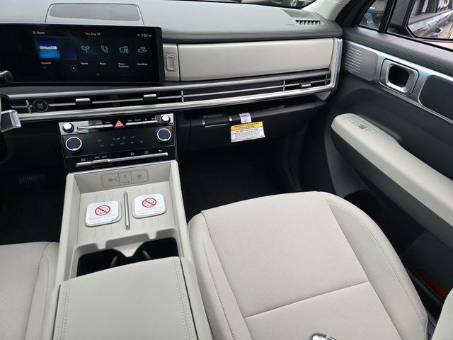 2026 Hyundai Santa Fe SE - Photo 8