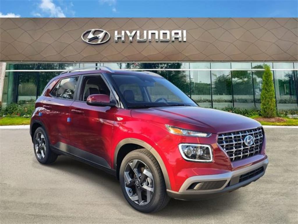 New 2025 Hyundai Venue Limited SUV