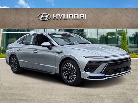 2025 Hyundai Sonata Hybrid SEL Sedan