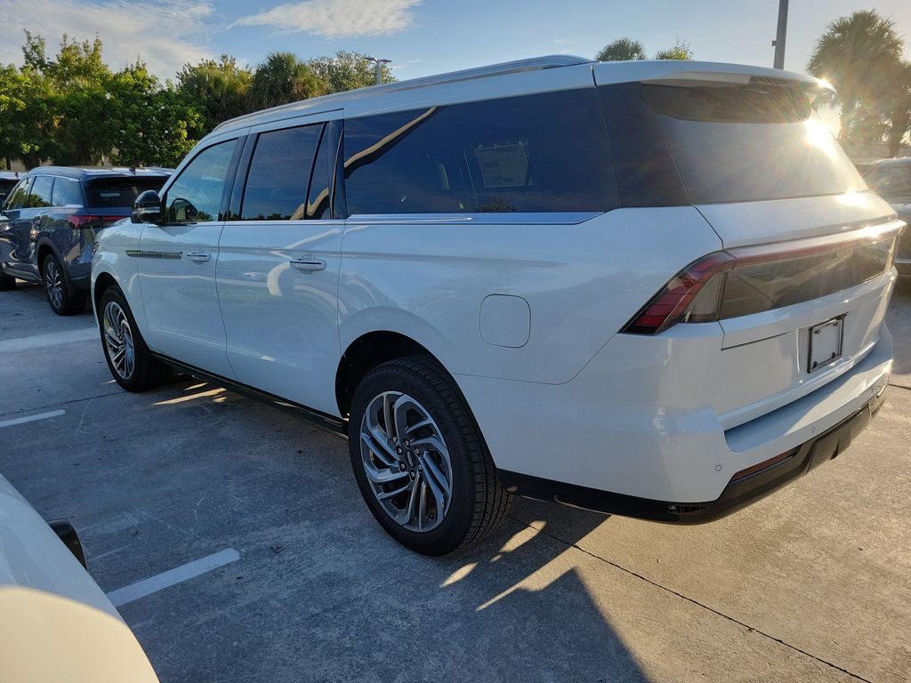 New 2027 Lincoln Navigator L Reserve SUV