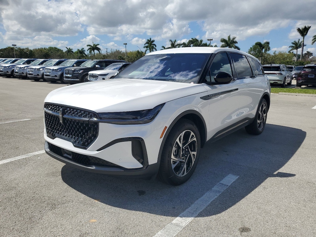 New 2025 Lincoln Nautilus Premiere SUV
