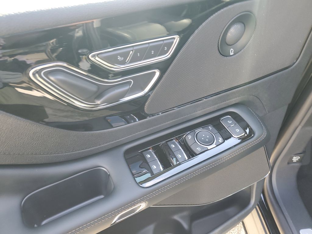 2025 Lincoln Aviator Premiere - Photo 20