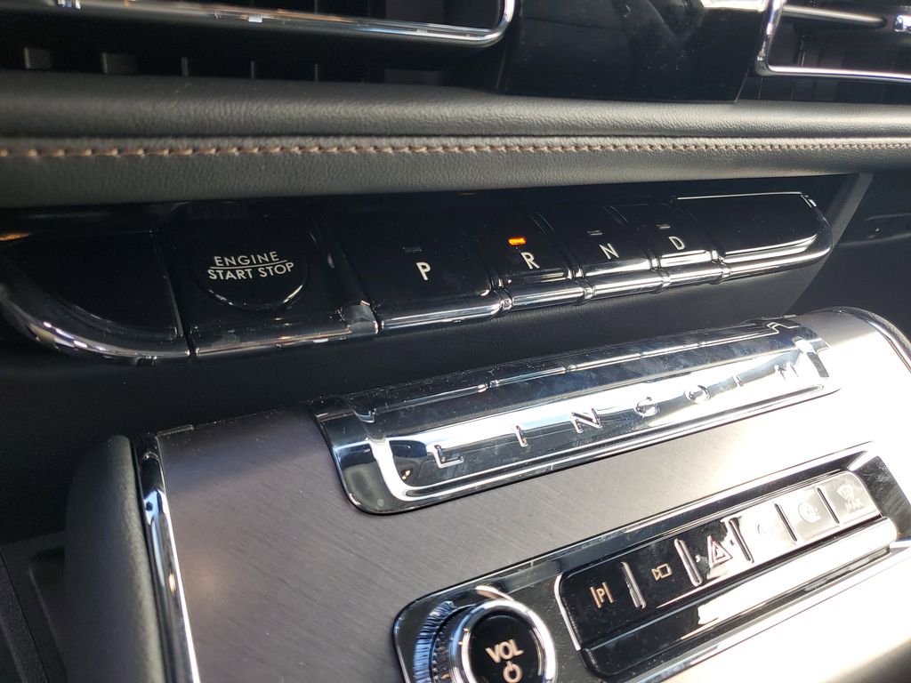 2025 Lincoln Aviator Premiere - Photo 30