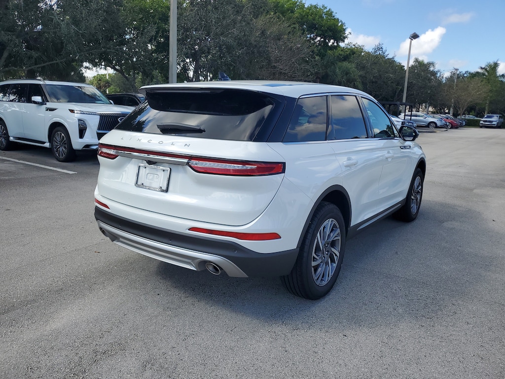 New 2025 Lincoln Corsair Premiere SUV