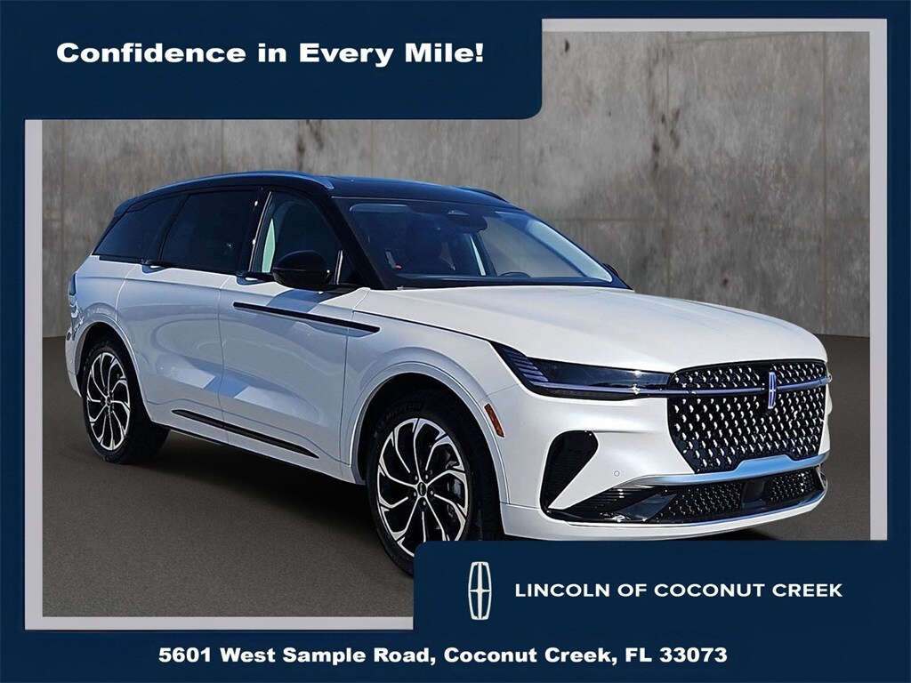 2025 Lincoln Nautilus Reserve's photo