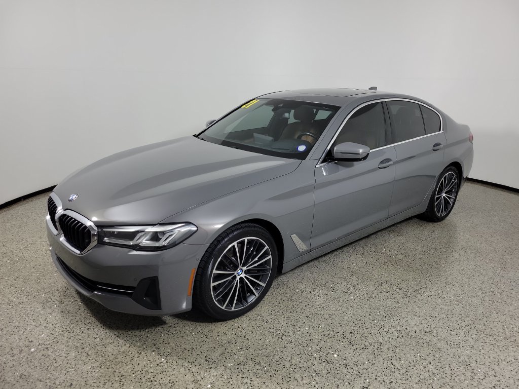 2021 BMW 5 Series 2
