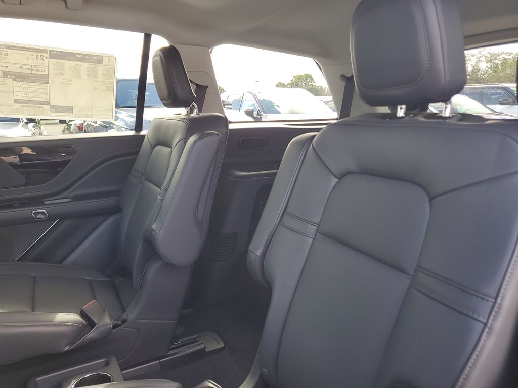 2025 Lincoln Aviator Premiere - Photo 12